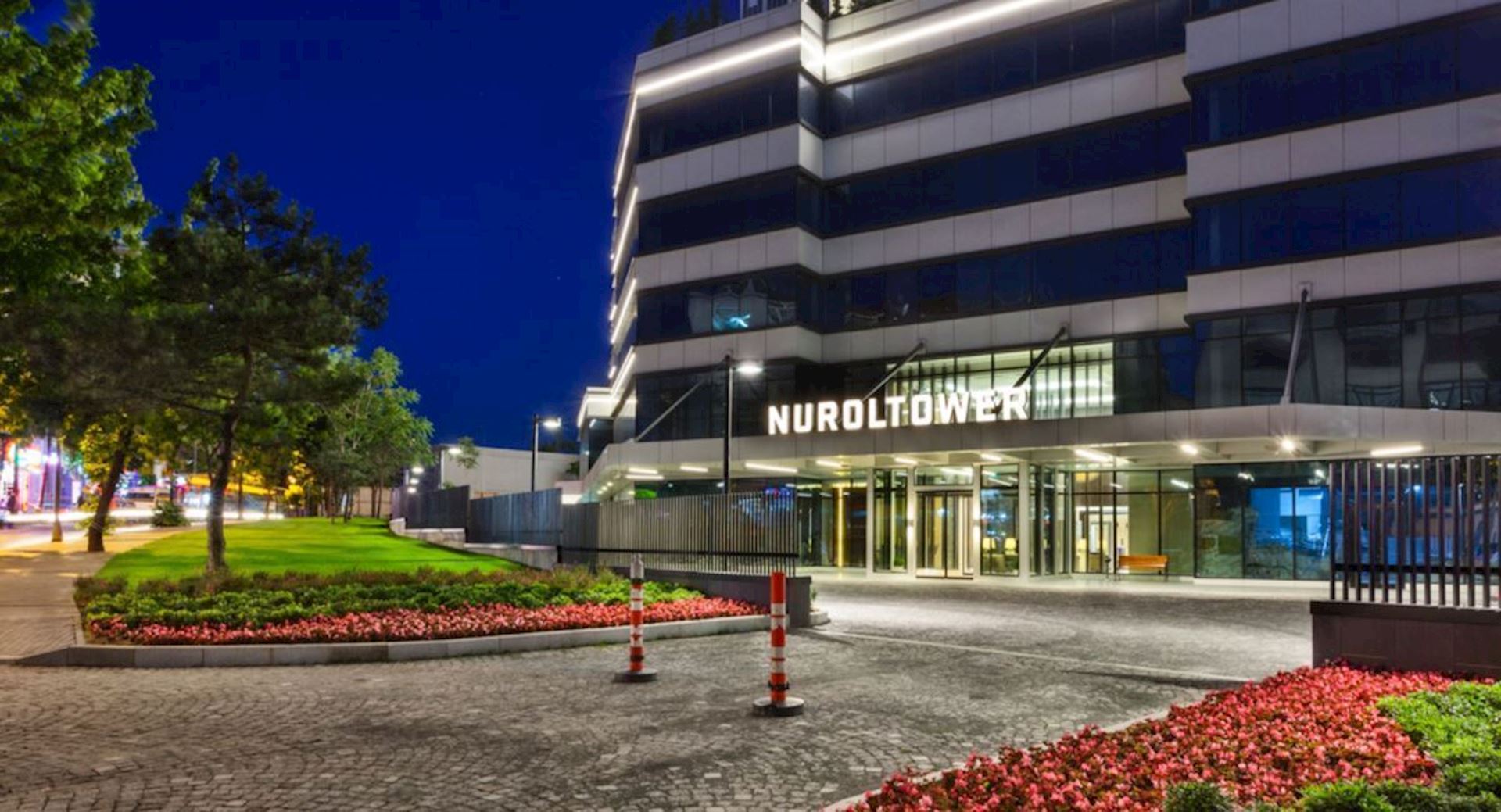 Nurol Tower i
